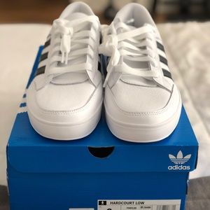 Adidas Hardcourt Low Size 9